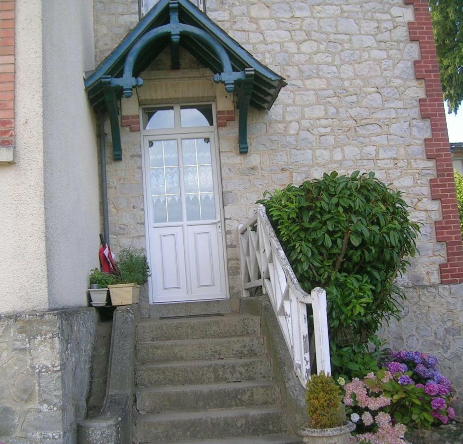 Studette Villa Odette Bagnoles de l'Orne Normandie エクステリア 写真